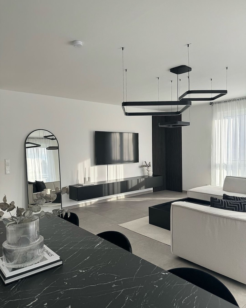 Amenajare Living cu Gresie Nikola Grey 60x60 în Târgovişte
